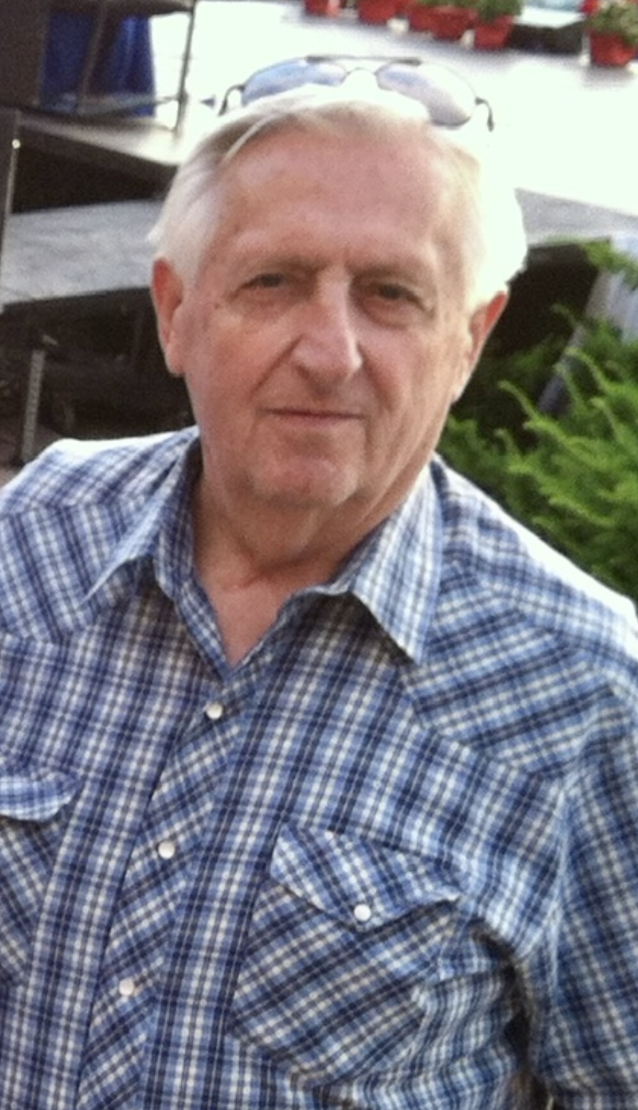 Tompkins, Arthur H., Jr.